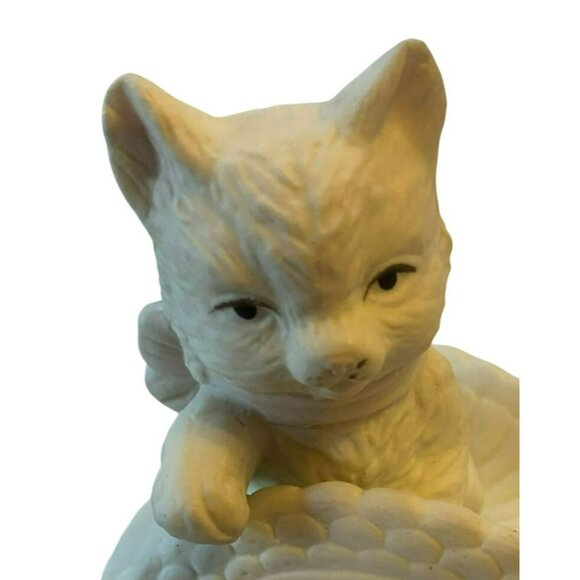 Vintage Brinns Ceramic Kitten Figurine In Hat With Bow Detail - Picture 2 of 8
